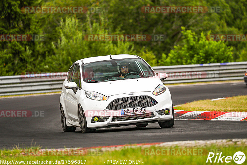 Bild #17596817 - Touristenfahrten Nürburgring Nordschleife (01.07.2022)