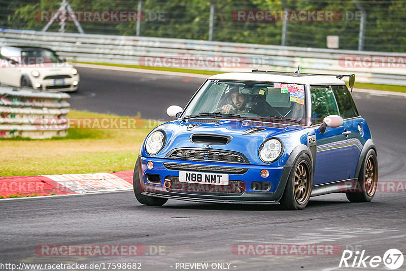 Bild #17598682 - Touristenfahrten Nürburgring Nordschleife (01.07.2022)