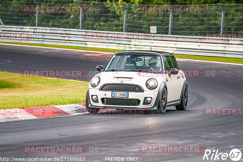 Bild #17598683 - Touristenfahrten Nürburgring Nordschleife (01.07.2022)