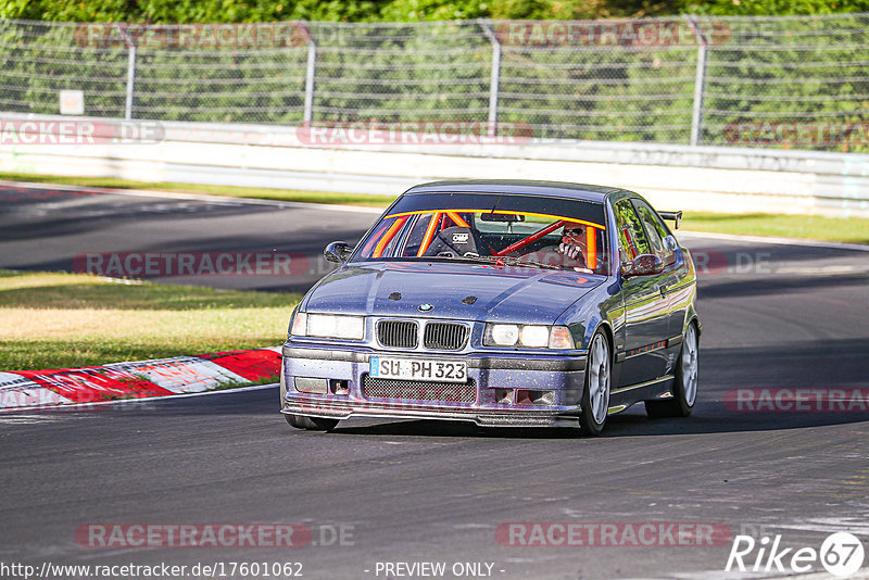 Bild #17601062 - Touristenfahrten Nürburgring Nordschleife (01.07.2022)