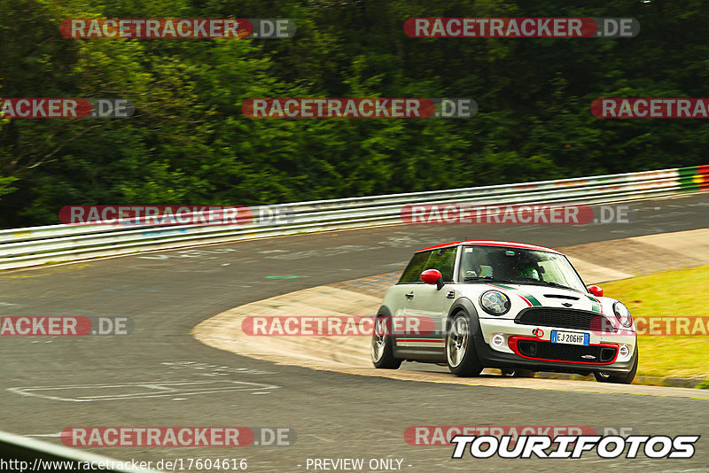 Bild #17604616 - Touristenfahrten Nürburgring Nordschleife (01.07.2022)