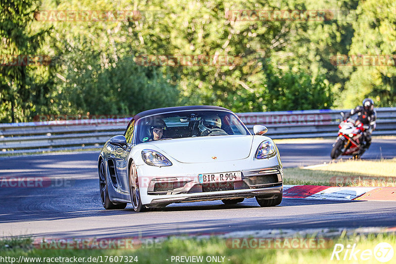 Bild #17607324 - Touristenfahrten Nürburgring Nordschleife (02.07.2022)