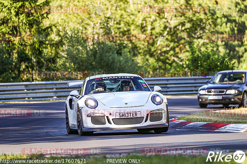 Bild #17607671 - Touristenfahrten Nürburgring Nordschleife (02.07.2022)