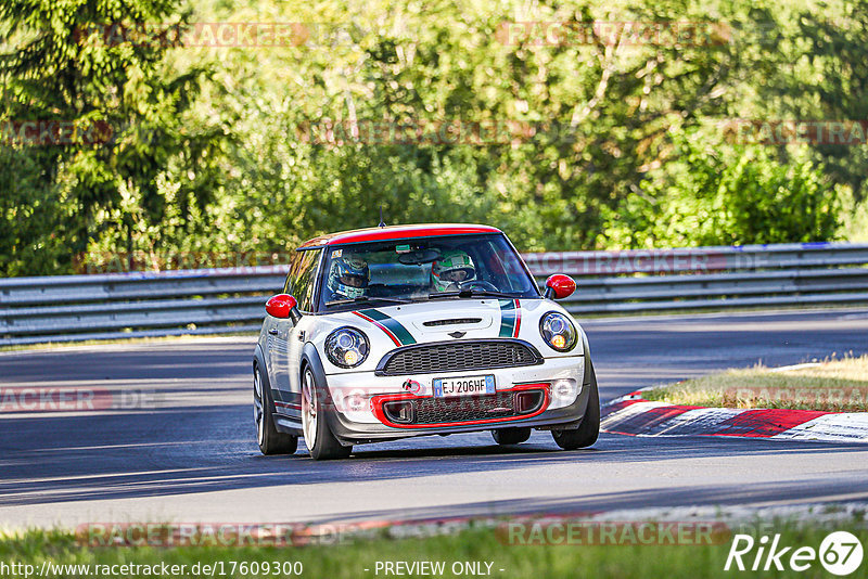 Bild #17609300 - Touristenfahrten Nürburgring Nordschleife (02.07.2022)