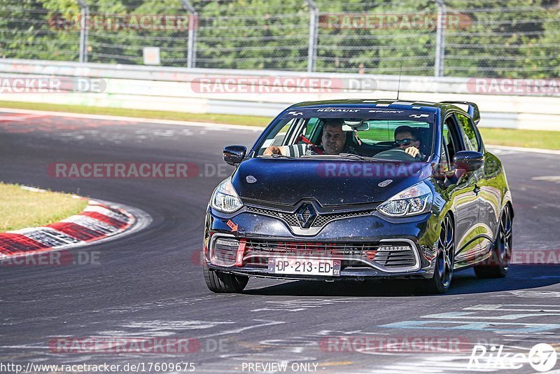 Bild #17609675 - Touristenfahrten Nürburgring Nordschleife (02.07.2022)