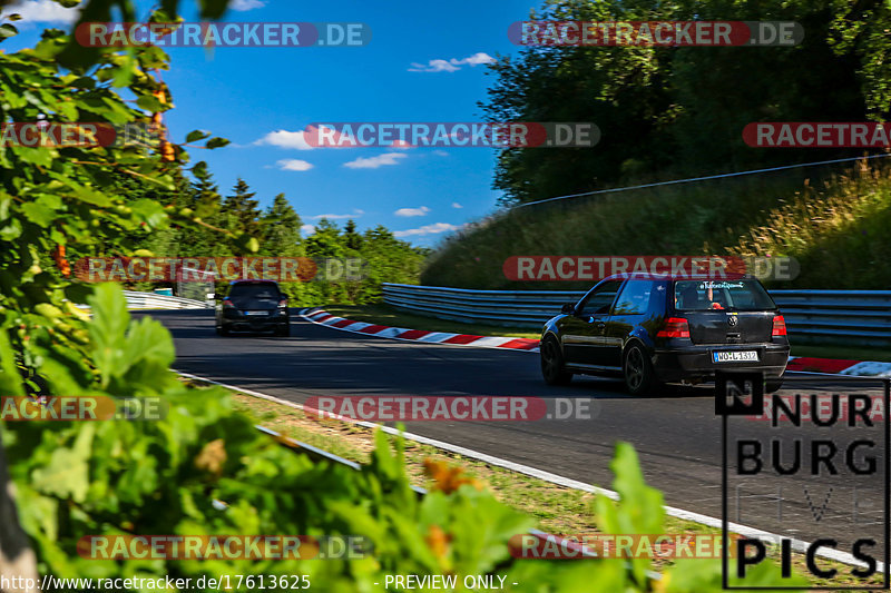 Bild #17613625 - Touristenfahrten Nürburgring Nordschleife (02.07.2022)