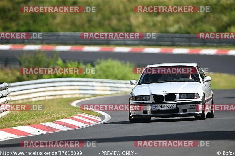 Bild #17618099 - Touristenfahrten Nürburgring Nordschleife (03.07.2022)