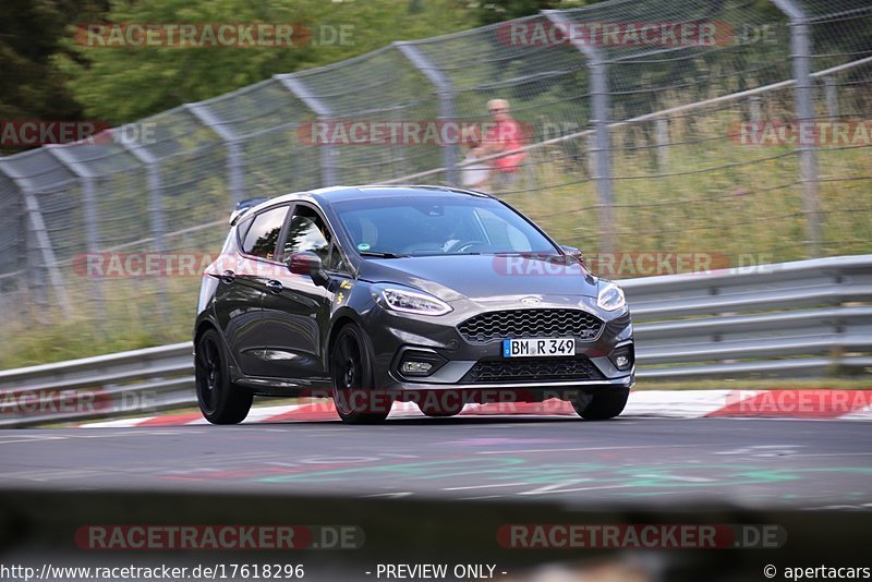 Bild #17618296 - Touristenfahrten Nürburgring Nordschleife (03.07.2022)