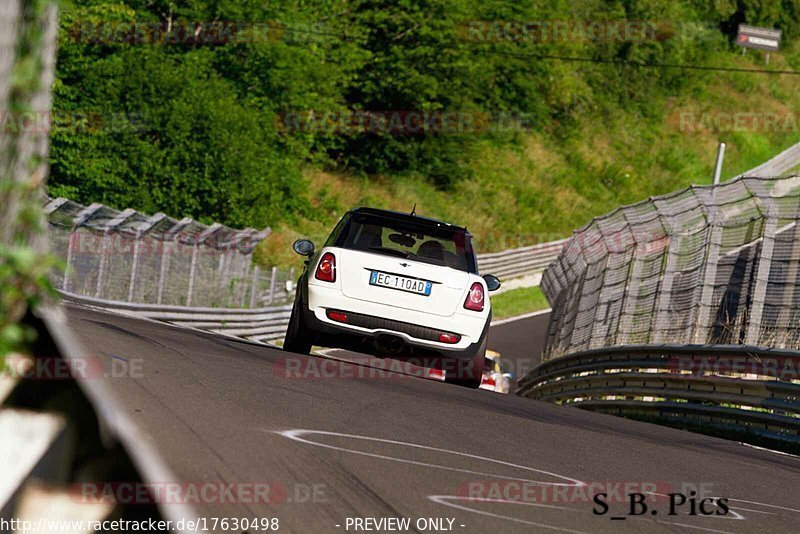 Bild #17630498 - Touristenfahrten Nürburgring Nordschleife (03.07.2022)