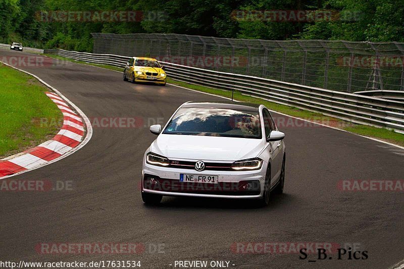 Bild #17631534 - Touristenfahrten Nürburgring Nordschleife (03.07.2022)