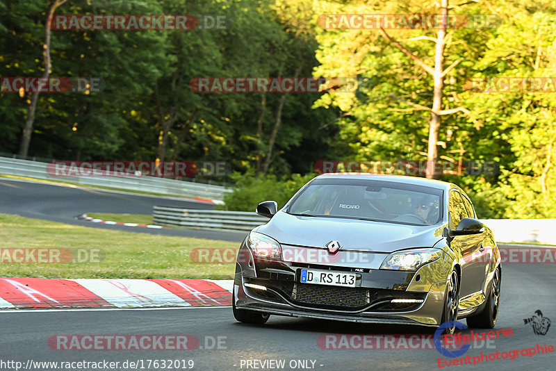 Bild #17632019 - Touristenfahrten Nürburgring Nordschleife (03.07.2022)