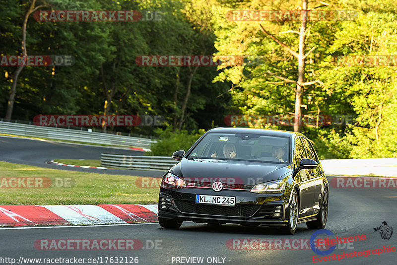 Bild #17632126 - Touristenfahrten Nürburgring Nordschleife (03.07.2022)