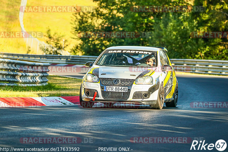 Bild #17633592 - Touristenfahrten Nürburgring Nordschleife (03.07.2022)