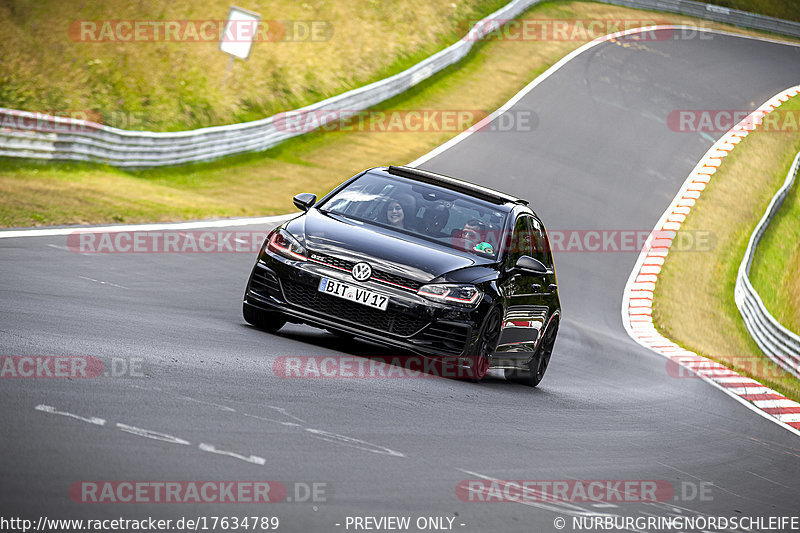 Bild #17634789 - Touristenfahrten Nürburgring Nordschleife (03.07.2022)