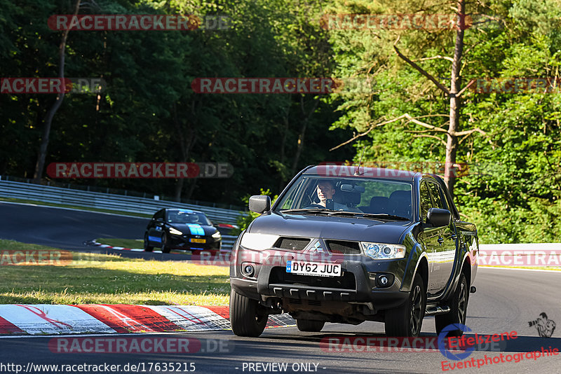 Bild #17635215 - Touristenfahrten Nürburgring Nordschleife (03.07.2022)