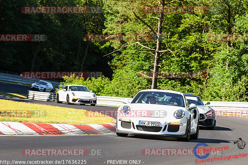 Bild #17636225 - Touristenfahrten Nürburgring Nordschleife (03.07.2022)