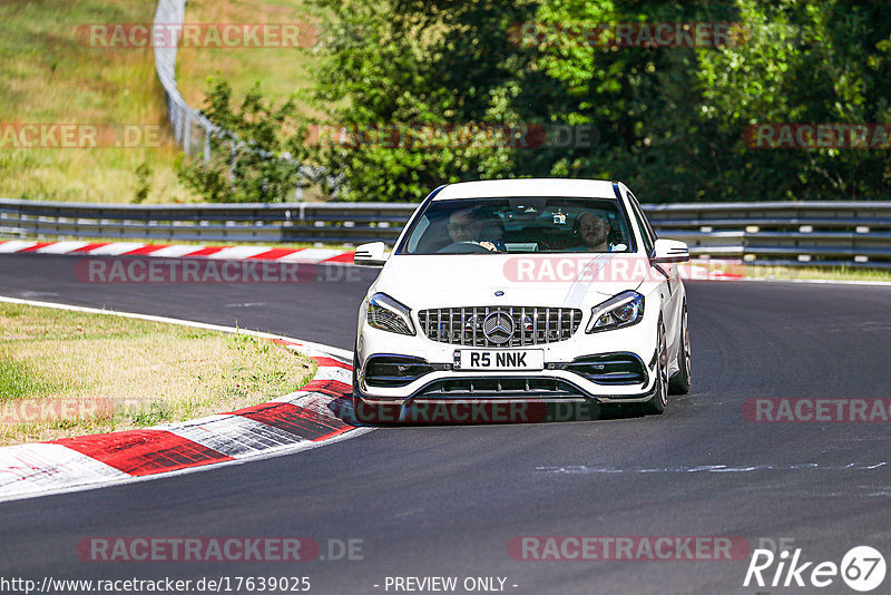 Bild #17639025 - Touristenfahrten Nürburgring Nordschleife (03.07.2022)