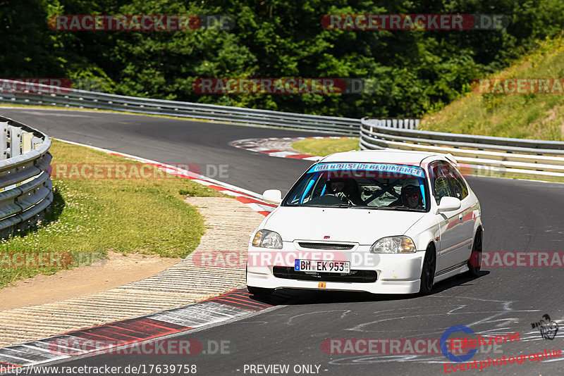 Bild #17639758 - Touristenfahrten Nürburgring Nordschleife (03.07.2022)