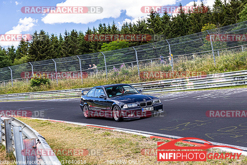 Bild #17640618 - Touristenfahrten Nürburgring Nordschleife (03.07.2022)