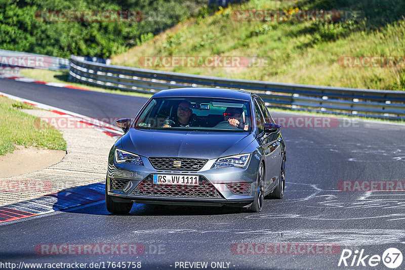 Bild #17645758 - Touristenfahrten Nürburgring Nordschleife (03.07.2022)