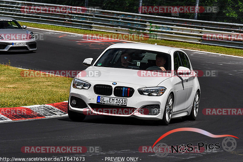 Bild #17647673 - Touristenfahrten Nürburgring Nordschleife (03.07.2022)