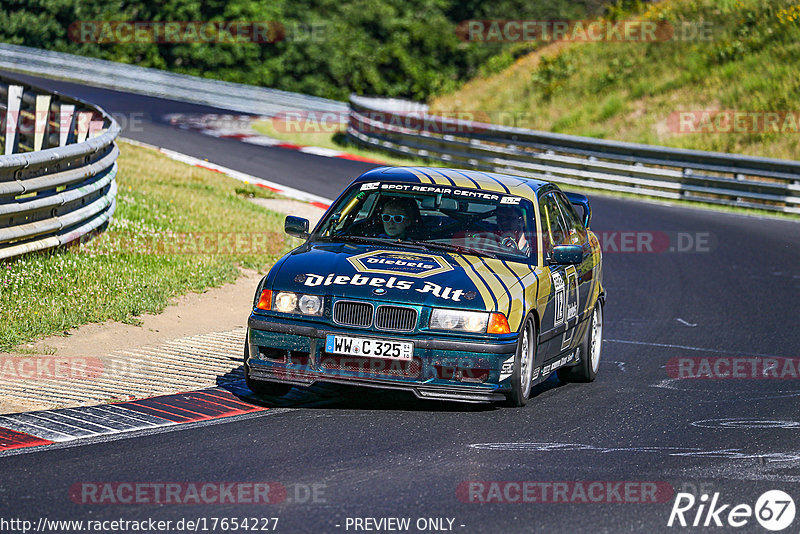 Bild #17654227 - Touristenfahrten Nürburgring Nordschleife (03.07.2022)