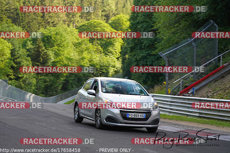 Bild #17658458 - Touristenfahrten Nürburgring Nordschleife (03.07.2022)