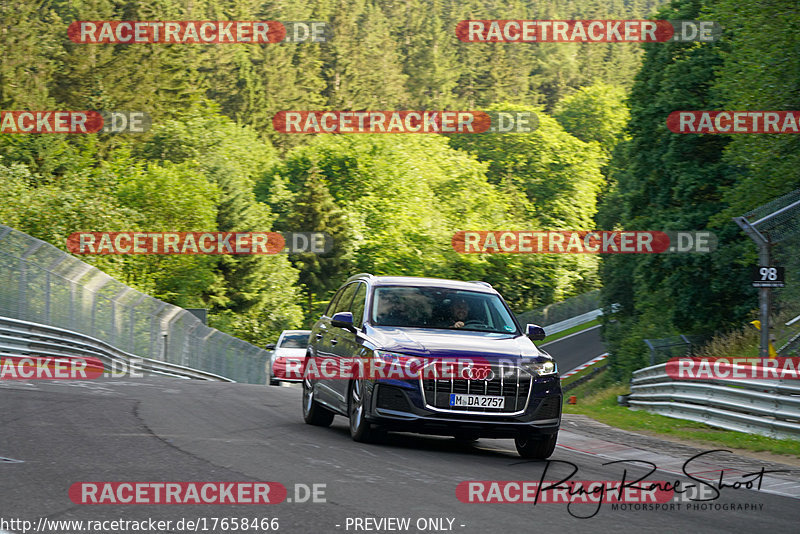Bild #17658466 - Touristenfahrten Nürburgring Nordschleife (03.07.2022)