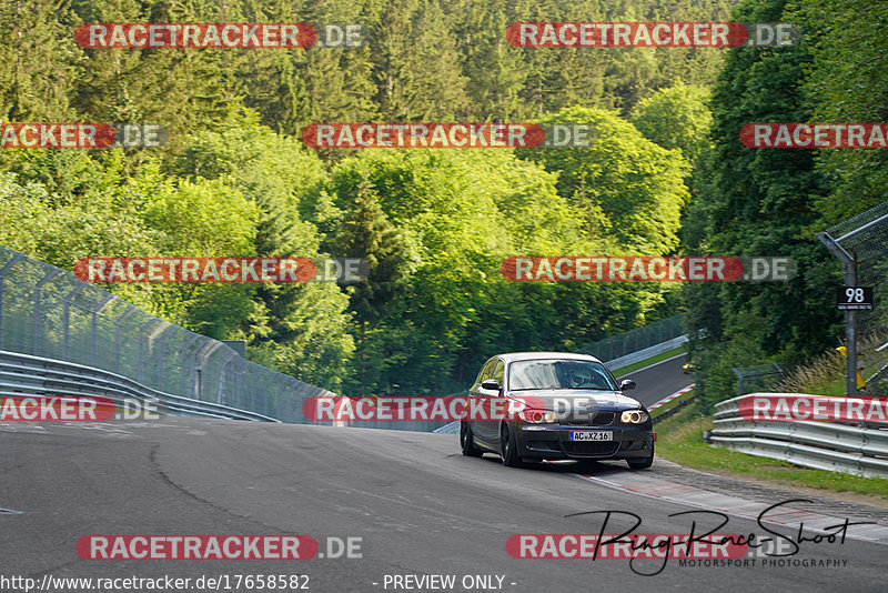 Bild #17658582 - Touristenfahrten Nürburgring Nordschleife (03.07.2022)