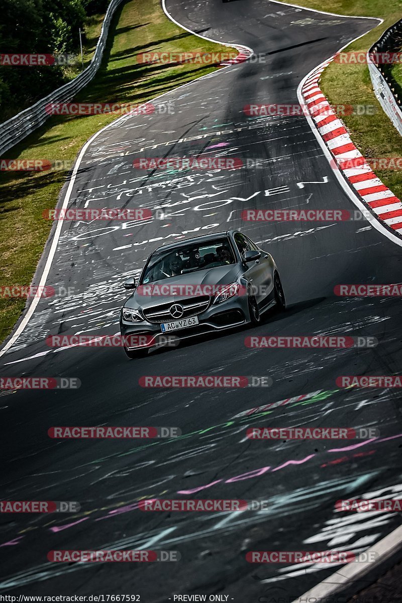 Bild #17667592 - Touristenfahrten Nürburgring Nordschleife (03.07.2022)