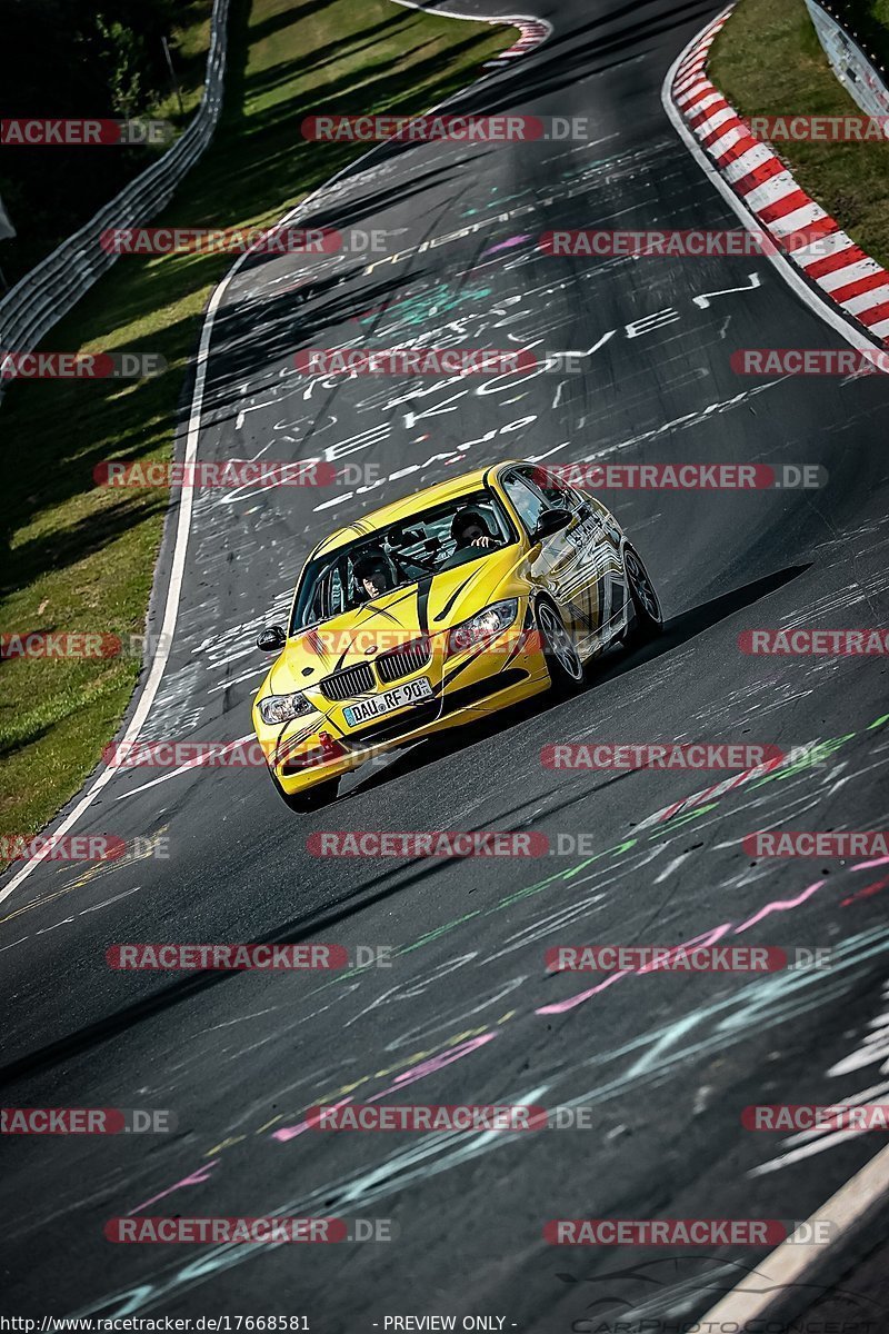 Bild #17668581 - Touristenfahrten Nürburgring Nordschleife (03.07.2022)