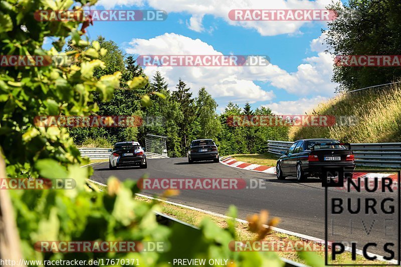 Bild #17670371 - Touristenfahrten Nürburgring Nordschleife (03.07.2022)