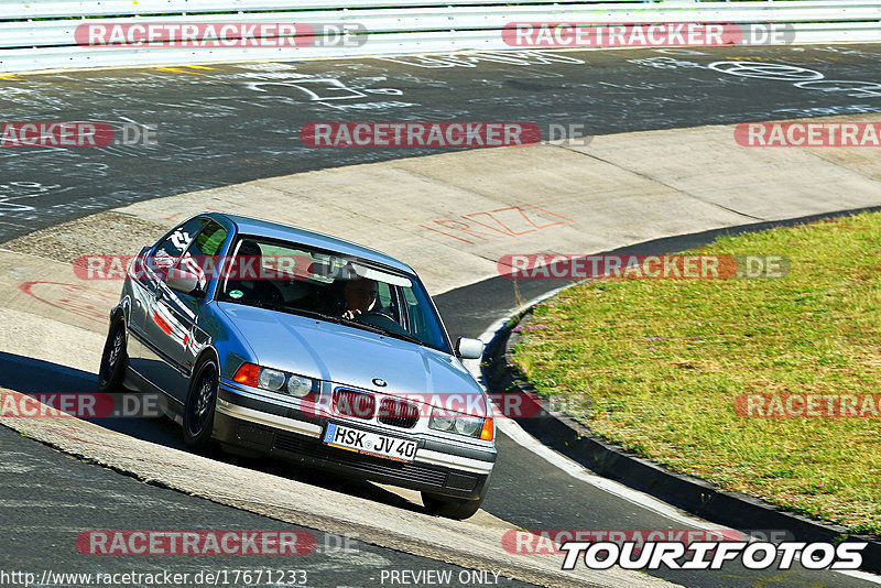 Bild #17671233 - Touristenfahrten Nürburgring Nordschleife (03.07.2022)