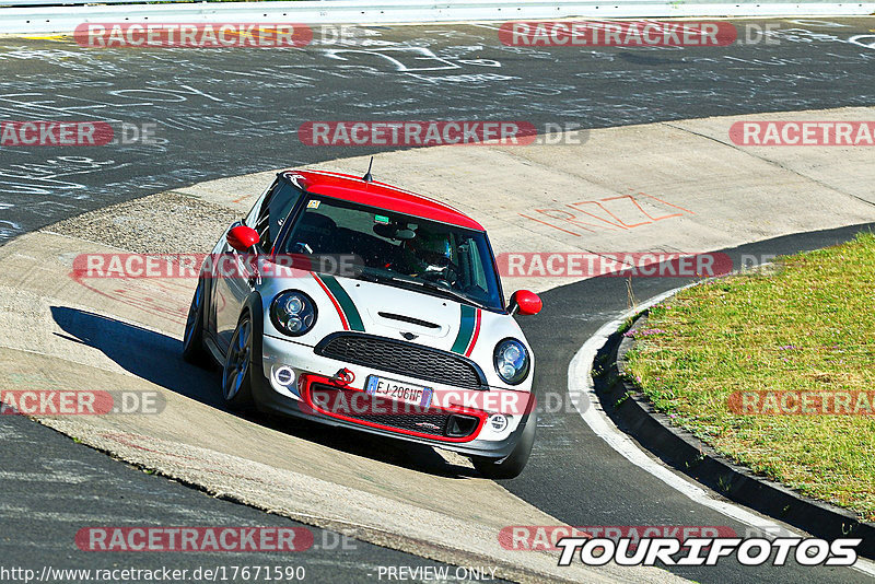 Bild #17671590 - Touristenfahrten Nürburgring Nordschleife (03.07.2022)