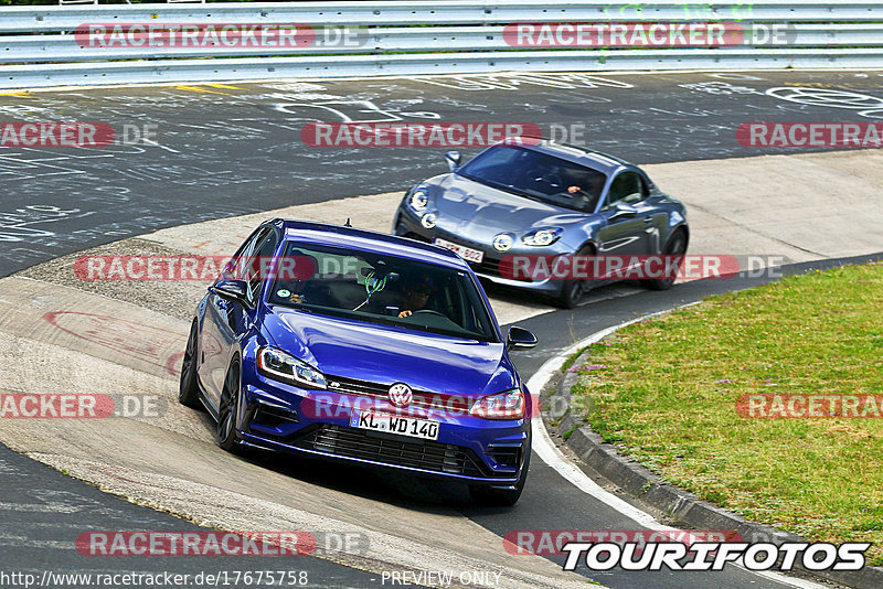 Bild #17675758 - Touristenfahrten Nürburgring Nordschleife (03.07.2022)