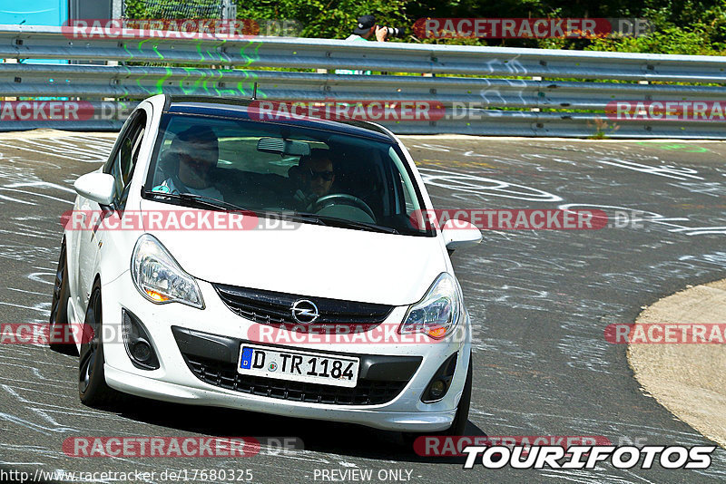 Bild #17680325 - Touristenfahrten Nürburgring Nordschleife (03.07.2022)