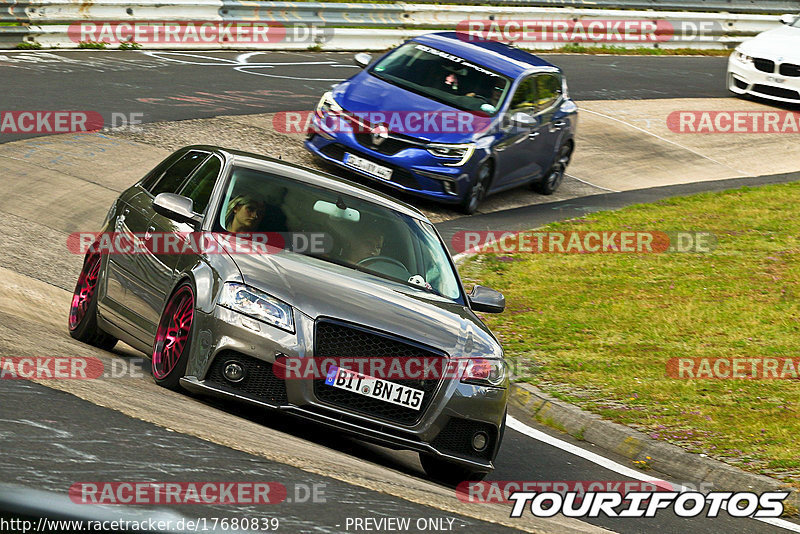 Bild #17680839 - Touristenfahrten Nürburgring Nordschleife (03.07.2022)