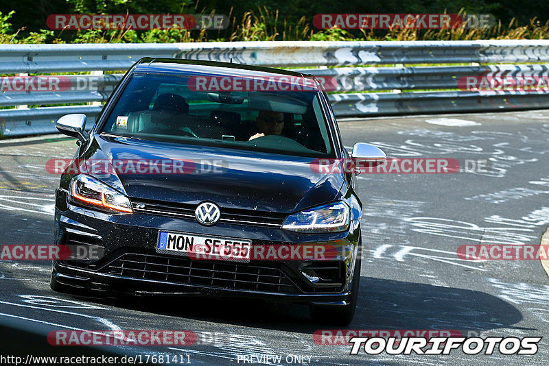 Bild #17681411 - Touristenfahrten Nürburgring Nordschleife (03.07.2022)