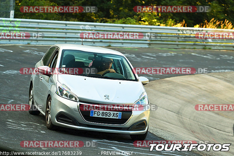 Bild #17683239 - Touristenfahrten Nürburgring Nordschleife (03.07.2022)