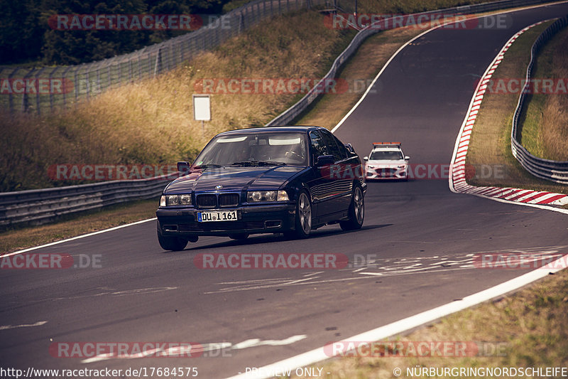 Bild #17684575 - Touristenfahrten Nürburgring Nordschleife (03.07.2022)