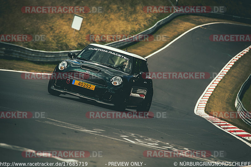 Bild #17685719 - Touristenfahrten Nürburgring Nordschleife (03.07.2022)