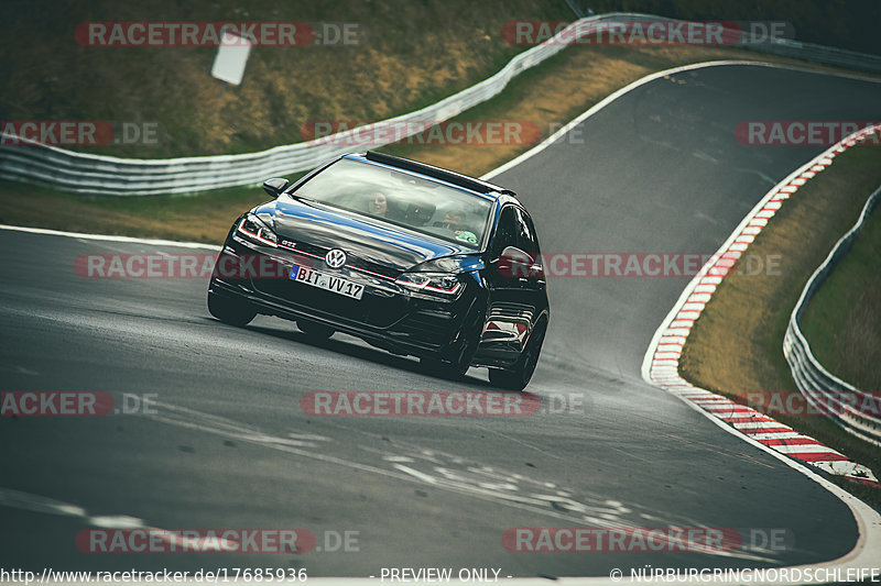 Bild #17685936 - Touristenfahrten Nürburgring Nordschleife (03.07.2022)