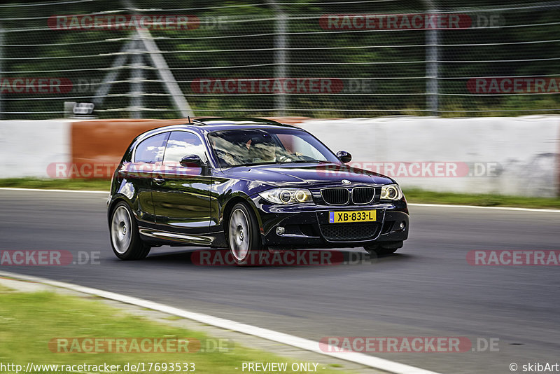 Bild #17693533 - Touristenfahrten Nürburgring Nordschleife (03.07.2022)