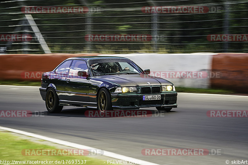 Bild #17693537 - Touristenfahrten Nürburgring Nordschleife (03.07.2022)