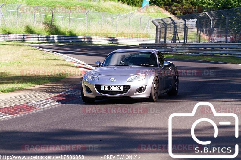 Bild #17686358 - Touristenfahrten Nürburgring Nordschleife (04.07.2022)