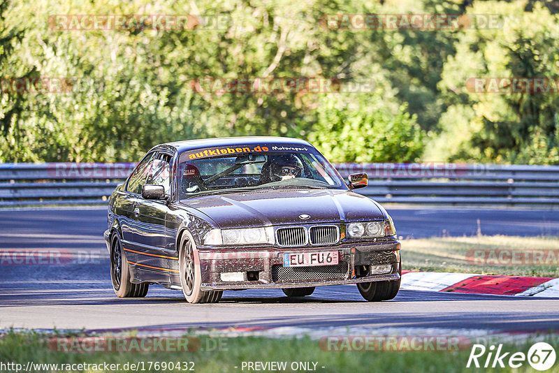 Bild #17690432 - Touristenfahrten Nürburgring Nordschleife (04.07.2022)