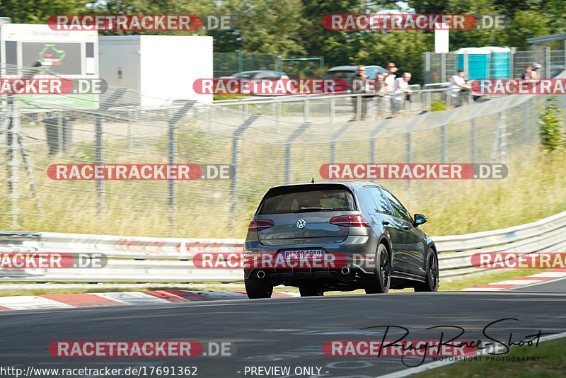 Bild #17691362 - Touristenfahrten Nürburgring Nordschleife (04.07.2022)