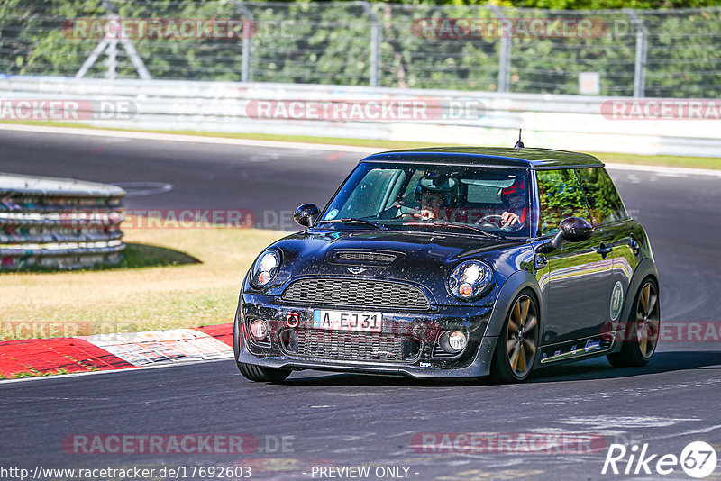 Bild #17692603 - Touristenfahrten Nürburgring Nordschleife (04.07.2022)