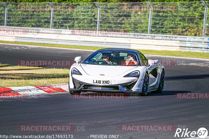 Bild #17693173 - Touristenfahrten Nürburgring Nordschleife (04.07.2022)