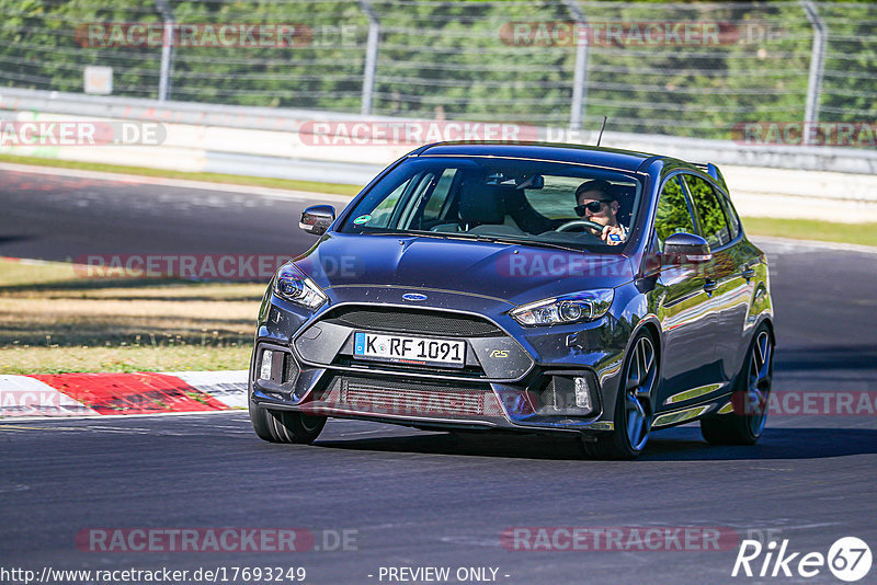 Bild #17693249 - Touristenfahrten Nürburgring Nordschleife (04.07.2022)